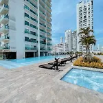 Apartamento con vista a la bahía